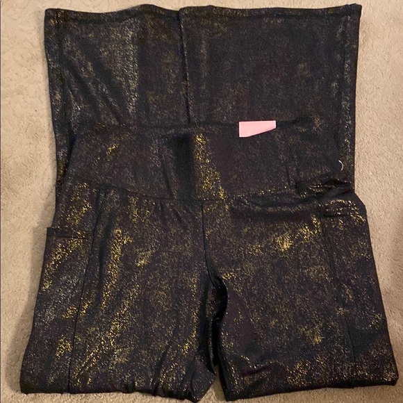 ***NWT*** LIVI FOR LANE BRYANT WICKING FLAIR PANT SIZE 14/16 - Picture 1 of 12